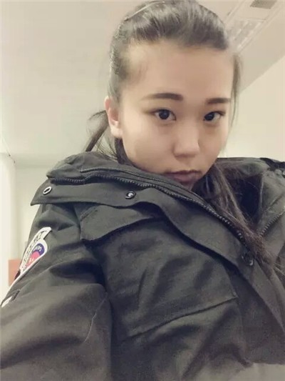 李可心 首都国际机场安检员