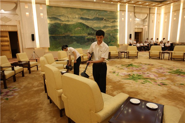 人民大会堂管理局 安检员