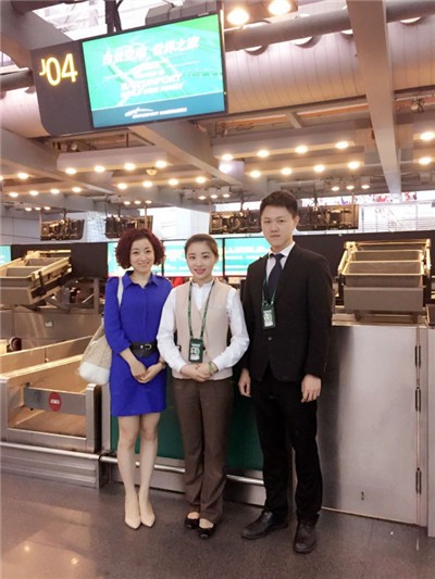 广州白云国际机场 国际值机员